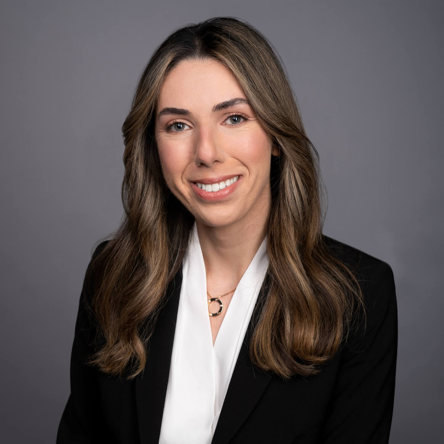 linkedin headshot photography example in studio